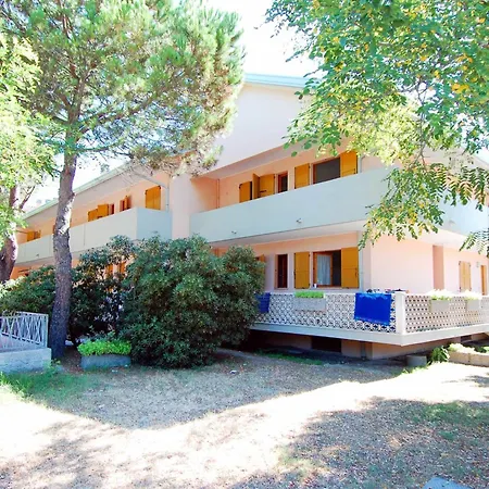 Casa Lucrezia-2 By Interhome